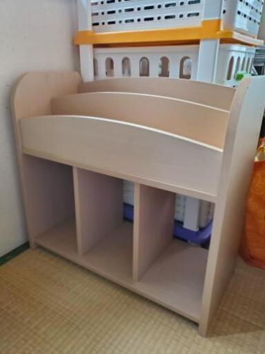 子供部屋　本棚