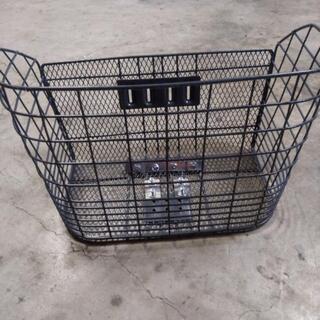 緊急値下げ！ナフコで売ってる自転車用大きな前かご！の画像