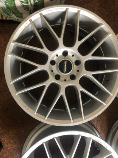 18インチアルミホイール！