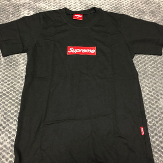 早い者勝ち supremeTシャツの画像
