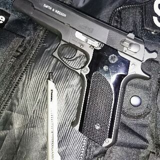 スミス&ウェッソンエアコキ中古動作品オリジナルブラスト塗装ブルーイング