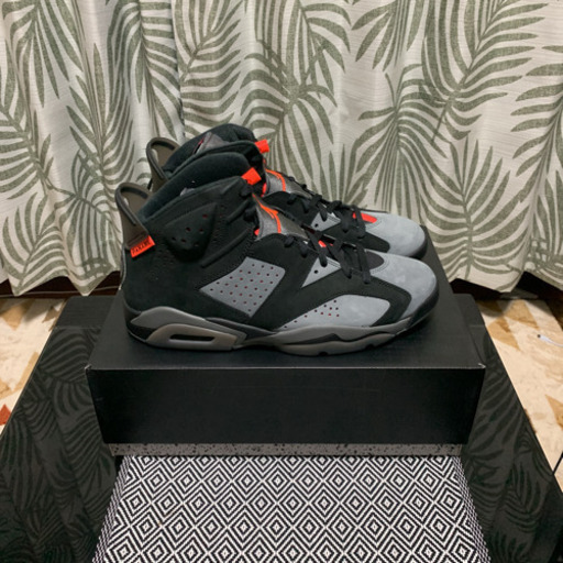 NIKE × PARIS SAINT GERMAIN AIR JORDAN 6 RETRO PSG