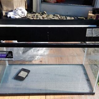 中古60cm水槽、ライト、砂、上部ガラス蓋
