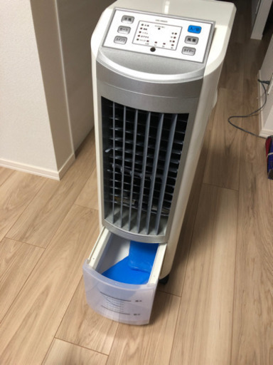 夏に活躍する冷風機です！！