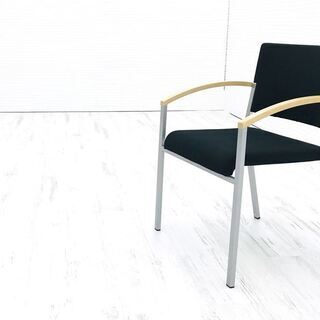 ウィスナーハガー ミーティングチェア 中古 オカムラ スタッキン...