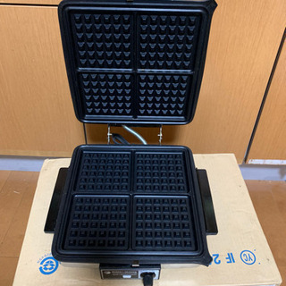 値下げしました ワッフルメーカー レトロ