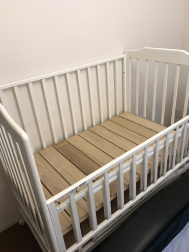 カトージ ベビーベッド