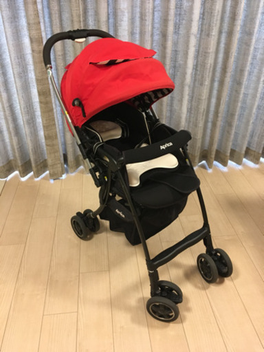 アップリカ ラクーナ 両面ベビーカー