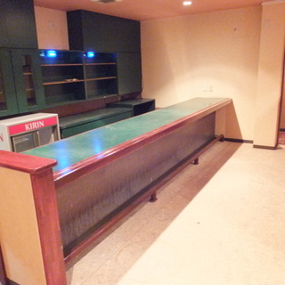 村上市瀬波温泉貸ビル　3階建　賃料10万円(税別)　建物297㎡　６ＳＤＫ+店舗　瀬波温泉街　神林岩船港ICから車で7分 - 村上市