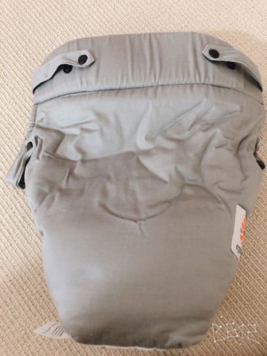 エルゴ ギャラクシーグレー 新生児インサート+抱っこ紐カバー+よだれカバー付き
