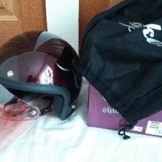 女性用バイクヘルメットの画像