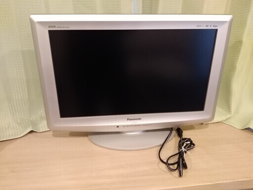 Panasonic 20型テレビ「VIERA」中古　TH-L20C1-S　2009年製　リモコンなし
