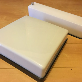 レトロ感のある照明  二つ