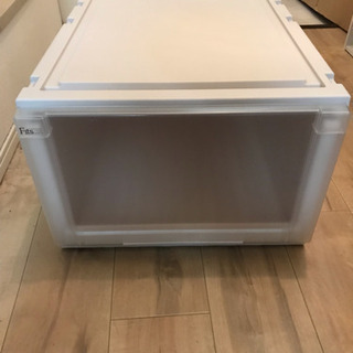 衣装ケース