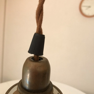 訳あり品です アンティーク調 ミルクガラスシェードランプの画像