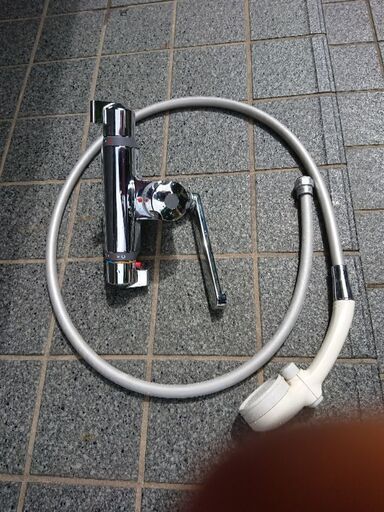 TOTOバス水栓　TMF47E1R