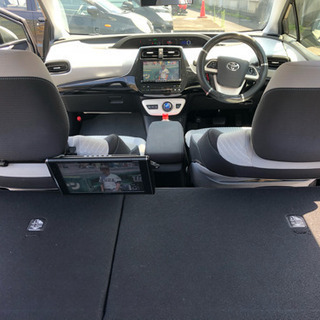 28年式 50系 プリウス 3万km ワンオーナー 禁煙の画像