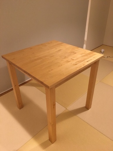 イケア ダイニングテーブル