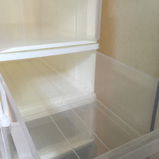 衣装ケース×4の画像