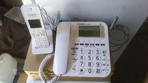 ほぼ新品 Panasonic 子機1台付き電話機