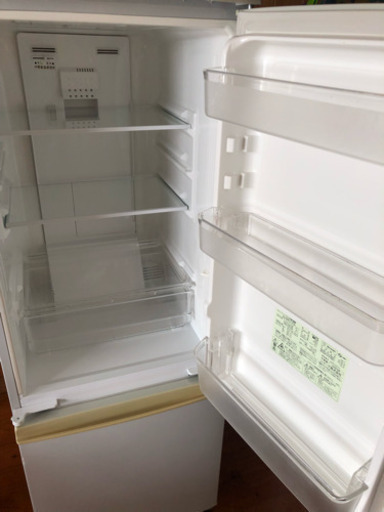 SHARP冷蔵庫 安く売ります！早い者勝ち！