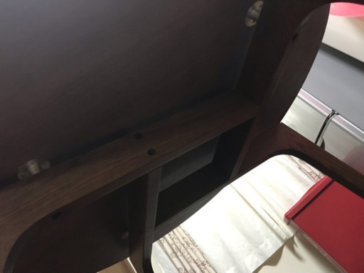 円形 ダイニングテーブルと椅子