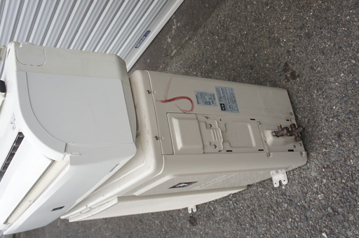 SHARP(エアコン)プラズマクラスターエアコン！2.8KW（10~12畳用）AC-28AW☆11日・12日引き取り可能限定・欠有で格安でお譲ります！この夏最後です☆彡