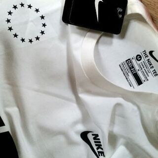 NIKETシャツの画像