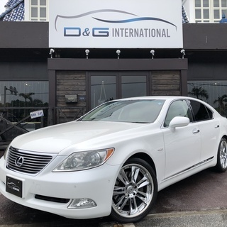 LEXUS LS460 バージョンS Iパッケージ 車検2年付き・修復歴無し！走行8万km台！の画像