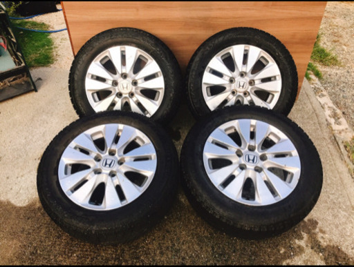 ホンダスタッドレスタイヤ&ホイールセット溝アリ 激安出品