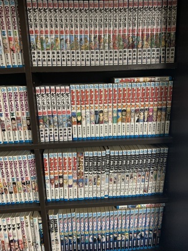漫画まとめて売ります（ワンピース、７つの大罪、暗殺教室など）