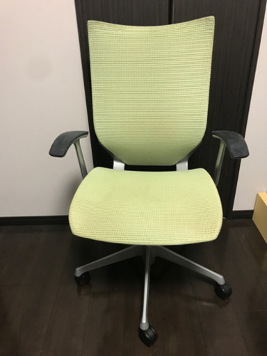 バロン オフィスチェア