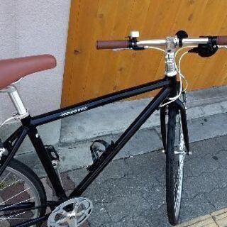 美品☆WEEKEND BIKES 700cクロスバイク アルミ/7speed/ブラック