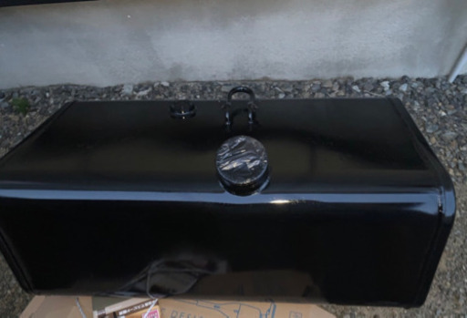 大型トラック燃料タンク