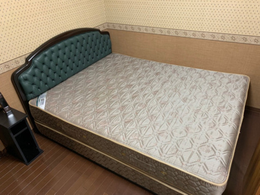 【美品】高級フランスベッド クイーンサイズ 格安