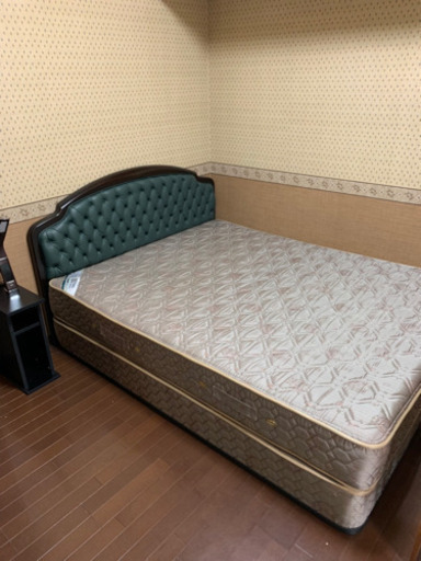 【美品】高級フランスベッド クイーンサイズ 格安 