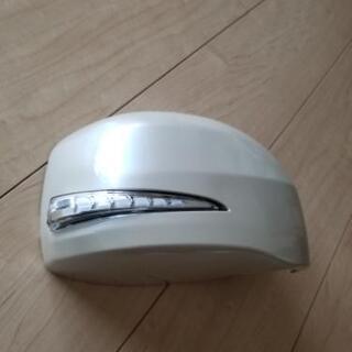 N BOX車検対応 流れるウインカードアミラー オプションランプブルーLED(ウェルカムランプ白LED付き)新品未使用