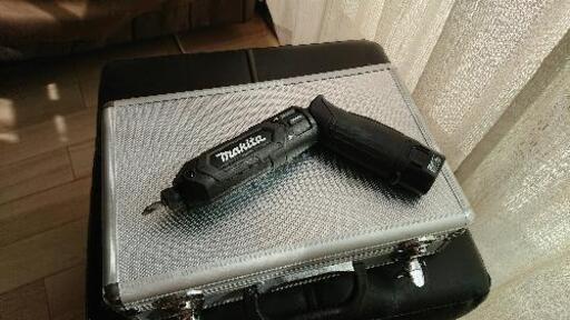 [マキタ]インパクト　電池2個　ほぼ新品