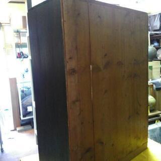 ○レトロな収納家具の画像