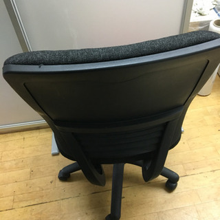 オフィスチェア 中古 使用回数少の画像
