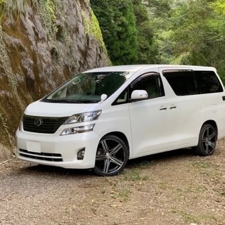 ヴェルファイア *車検丸2年‼️*社外20インチの画像