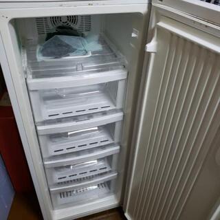 冷凍庫　ジャンク　貰ってくださいの画像