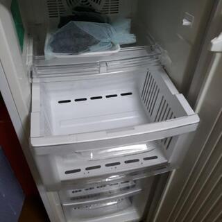 冷凍庫　ジャンク　貰ってくださいの画像