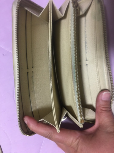 値下げしました‼️ルイウ゛ィトン アズール ラウンド長財布