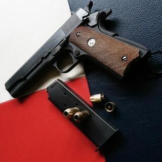 東京マルイコルトM1911エアコキ中古動作品、マガジン、カート4...