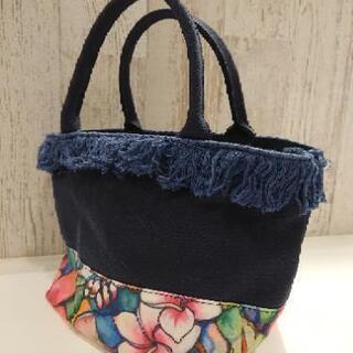 新品未使用コリーンウィルコックスミニトートの画像