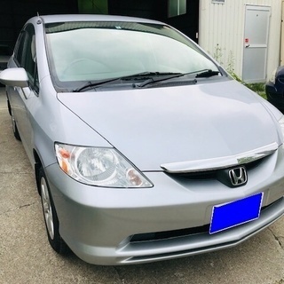 車検２年付！！信販系マイカーローン可！大容量のトランクが自慢です。