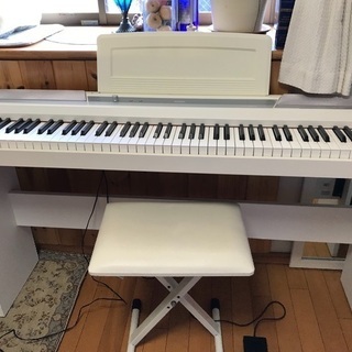 KORG 電子ピアノ＆イス  スタイリッシュ 美品