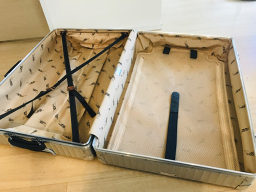 【受渡済・正規品・保証期限内】リモワ Rimowa スーツケース クラシックフライト97L