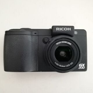 リコー（RICOH）: デジタルカメラ: GX200 + 付属品